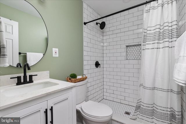 13201 DALDOWNIE CT, Bristow, VA 20136