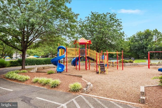 13201 DALDOWNIE CT, Bristow, VA 20136