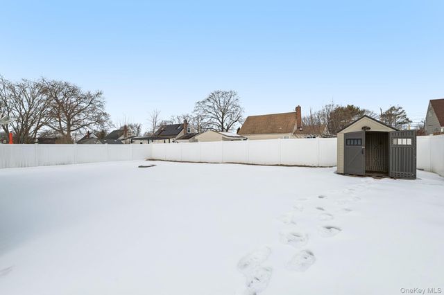 53 Hickory Street, Central Islip, NY 11722