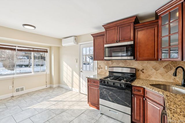 53 Hickory Street, Central Islip, NY 11722