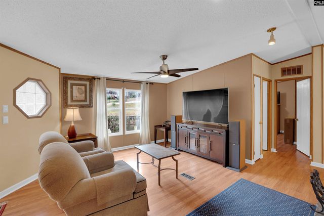 577 Twin Ponds Road, Newberry, SC 29108