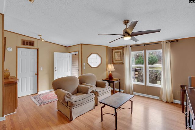 577 Twin Ponds Road, Newberry, SC 29108