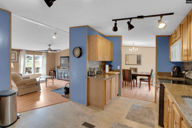 577 Twin Ponds Road, Newberry, SC 29108