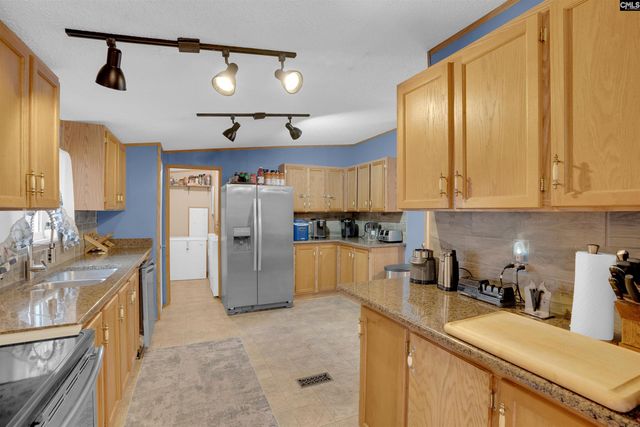 577 Twin Ponds Road, Newberry, SC 29108