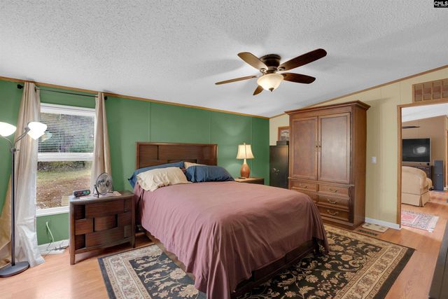 577 Twin Ponds Road, Newberry, SC 29108