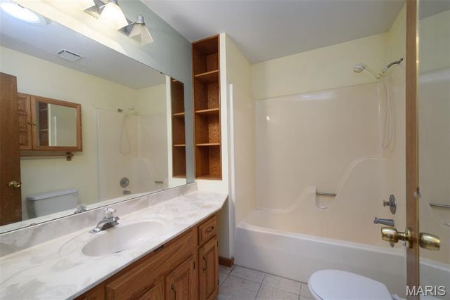 3406 Ludlow Avenue, Bridgeton, MO 63044
