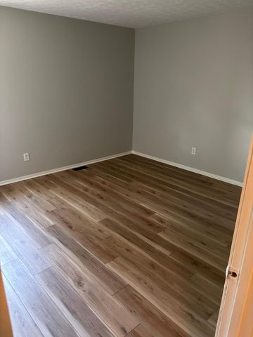 7970 Trellage Court, 15, Powell, OH 43065