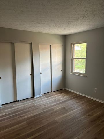 7970 Trellage Court, 15, Powell, OH 43065