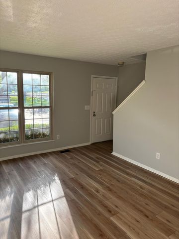 7970 Trellage Court, 15, Powell, OH 43065