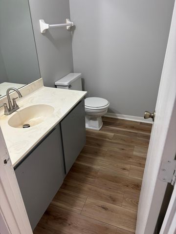 7970 Trellage Court, 15, Powell, OH 43065