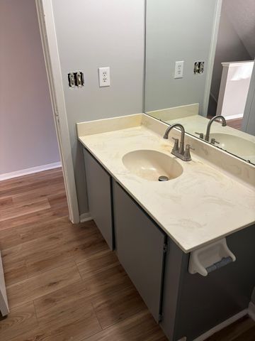 7970 Trellage Court, 15, Powell, OH 43065
