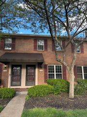 7970 Trellage Court, 15, Powell, OH 43065