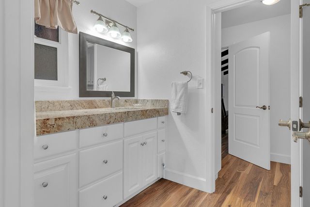 5812 N Walnut Rd, Turlock, CA 95382