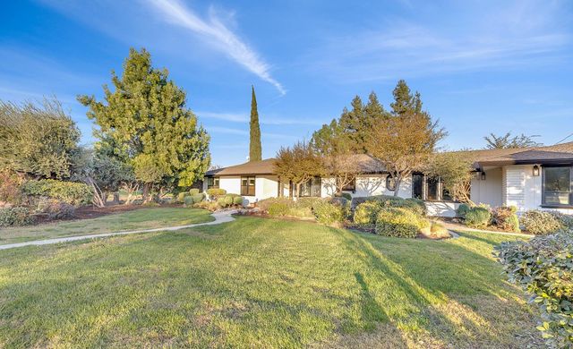 5812 N Walnut Rd, Turlock, CA 95382