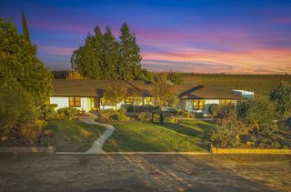 5812 N Walnut Rd, Turlock, CA 95382