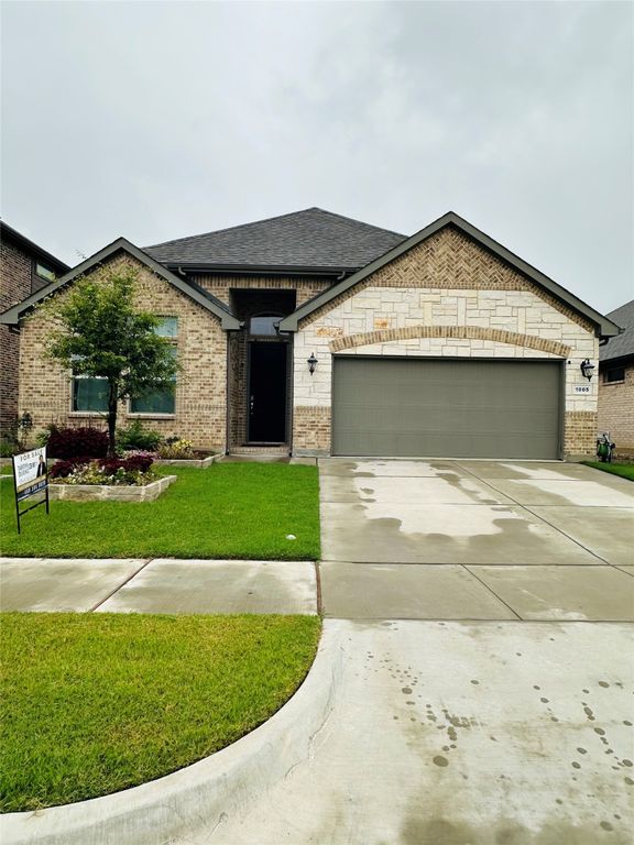 1005 Almond Street, Hickory Creek, TX 75065