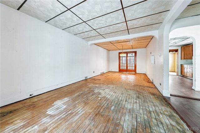 1455 Kenmore Avenue, Tonawanda, NY 14217