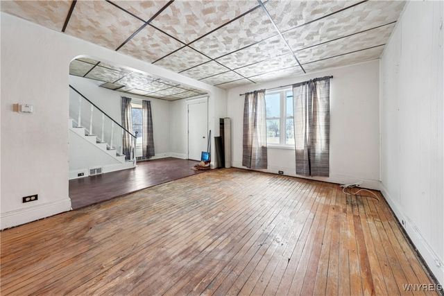 1455 Kenmore Avenue, Tonawanda, NY 14217