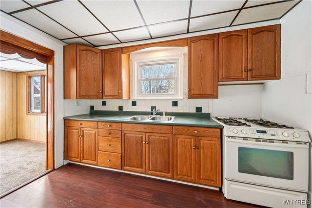 1455 Kenmore Avenue, Tonawanda, NY 14217