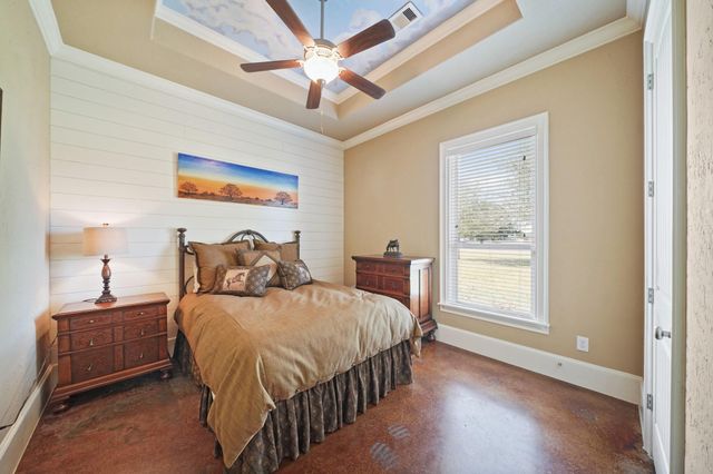 20015 Stone Lake Circle, Tomball, TX 77377