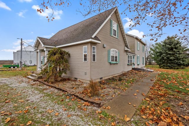 1410 E Wood Road, Rensselaer, IN 47978