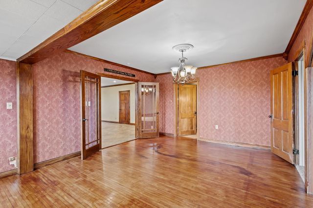 1410 E Wood Road, Rensselaer, IN 47978