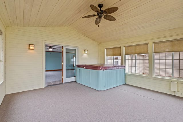 1410 E Wood Road, Rensselaer, IN 47978