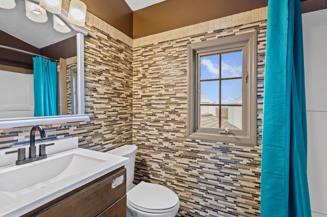 1410 E Wood Road, Rensselaer, IN 47978