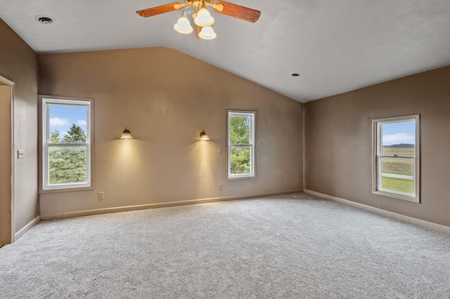 1410 E Wood Road, Rensselaer, IN 47978