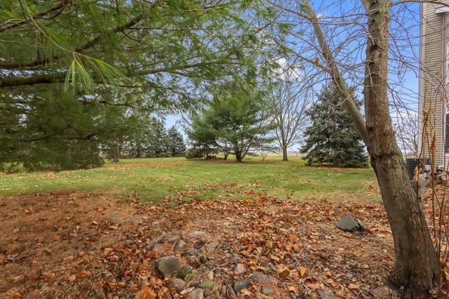 1410 E Wood Road, Rensselaer, IN 47978