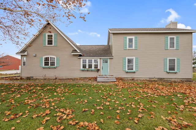 1410 E Wood Road, Rensselaer, IN 47978