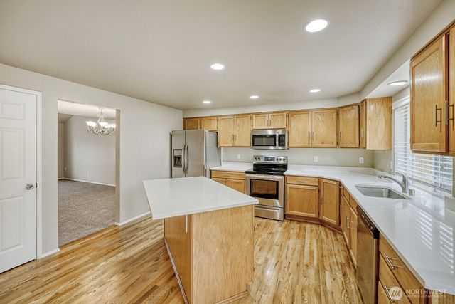 6740 NE 1st Place, Renton, WA 98059