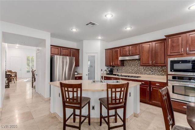 7353 Savannah Falls Street, Las Vegas, NV 89131