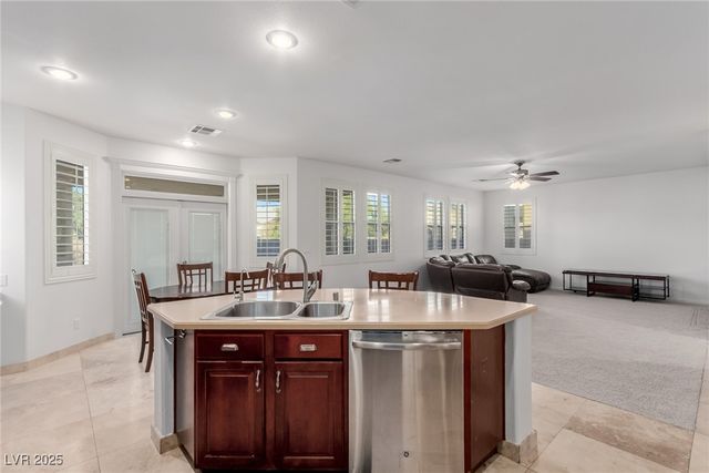 7353 Savannah Falls Street, Las Vegas, NV 89131