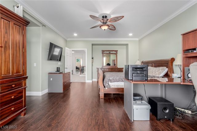 7353 Savannah Falls Street, Las Vegas, NV 89131