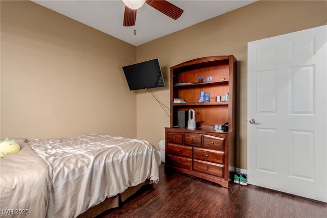 7353 Savannah Falls Street, Las Vegas, NV 89131