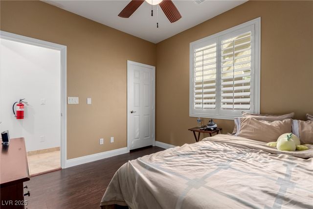 7353 Savannah Falls Street, Las Vegas, NV 89131