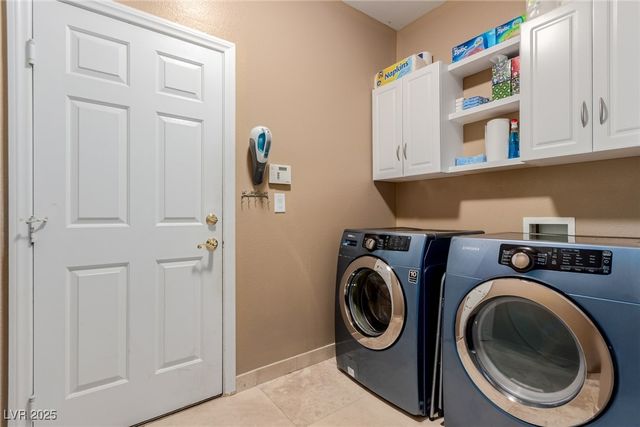 7353 Savannah Falls Street, Las Vegas, NV 89131