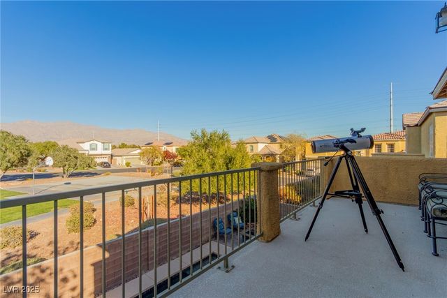 7353 Savannah Falls Street, Las Vegas, NV 89131