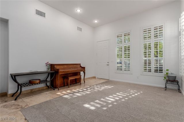 7353 Savannah Falls Street, Las Vegas, NV 89131