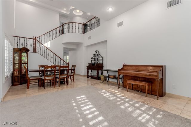 7353 Savannah Falls Street, Las Vegas, NV 89131