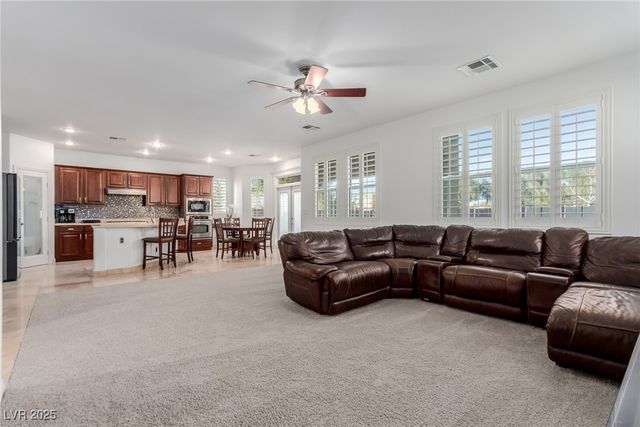 7353 Savannah Falls Street, Las Vegas, NV 89131