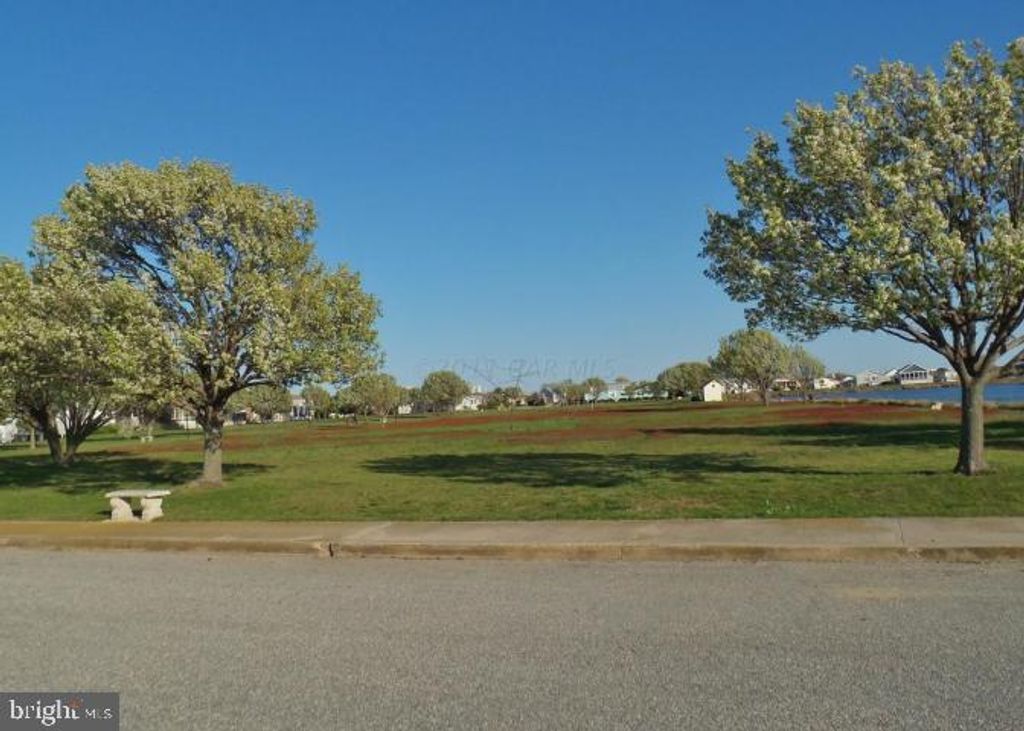 Image 30 of property listing at 105 ASSATEAGUE CT, Ocean City, MD 21842