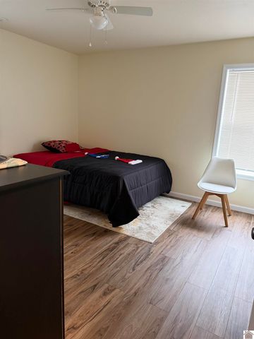 319 S 10th, Mayfield, KY 42066