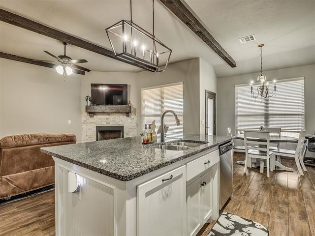 1858 N Main Street, Blanchard, OK 73010