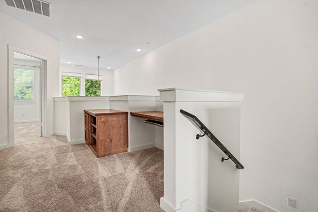 204 Venice Avenue, Flower Mound, TX 75028