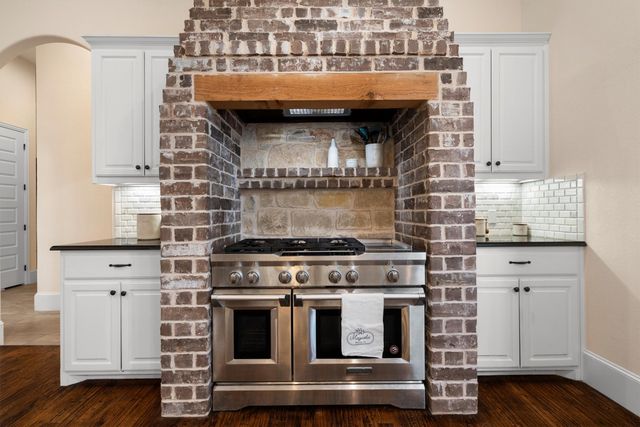 812 S Duncan Creek Court, Weatherford, TX 76087