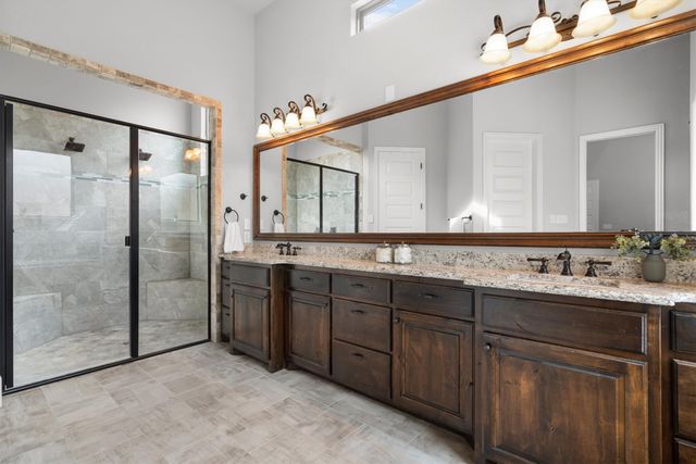 812 S Duncan Creek Court, Weatherford, TX 76087