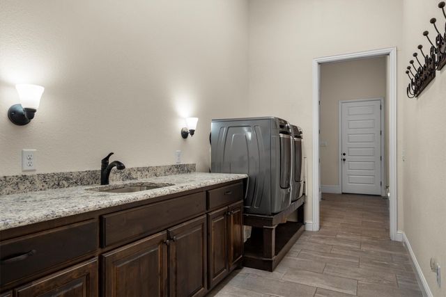 812 S Duncan Creek Court, Weatherford, TX 76087