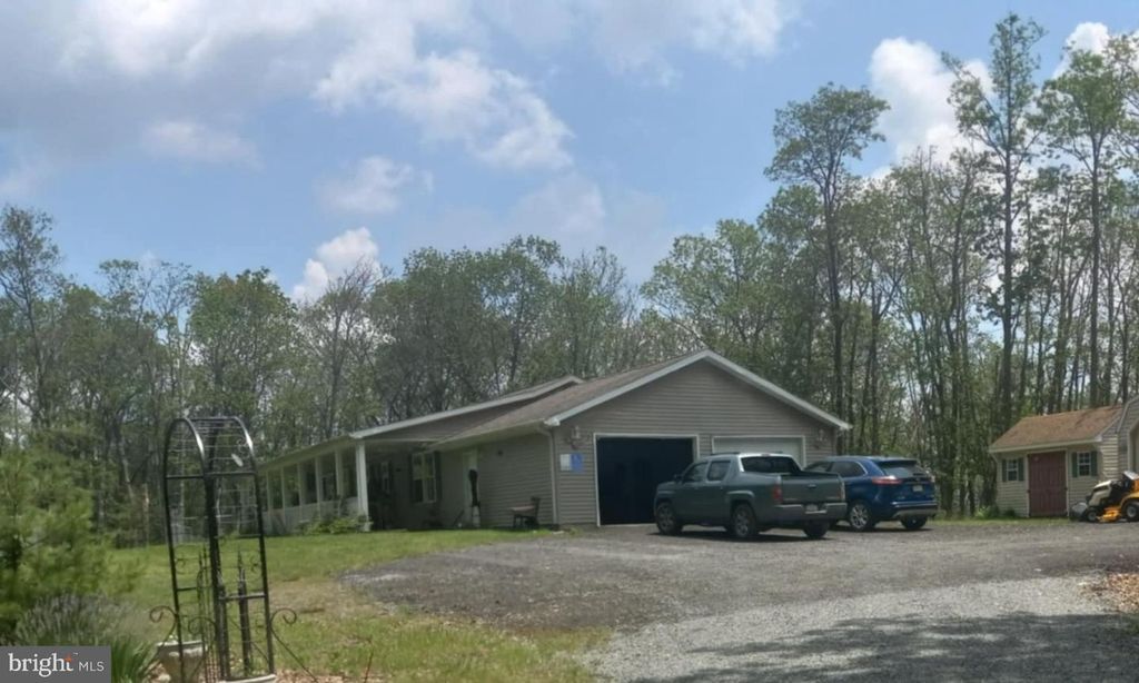 738 WILD BOAR RD, Augusta, WV 26704